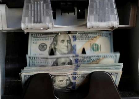 La desconfianza en la economía argentina no se detiene y el dólar se dispara hasta los $ 34,48