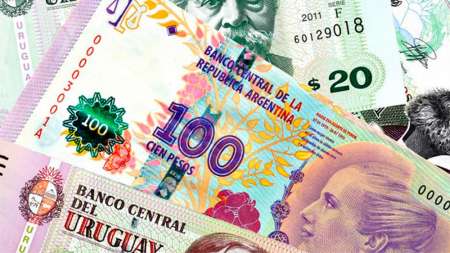 Por primera vez, el peso argentino vale menos que el uruguayo