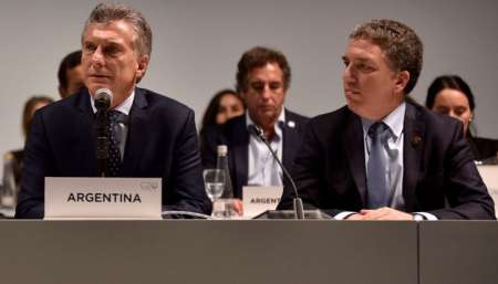 Se filtró un documento oficial de Economía: proyecta una inflación de 42% para fin de año