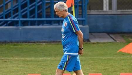 Pekerman dejó de ser el entrenador de Colombia