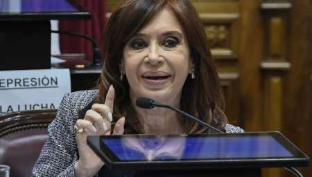 Cristina Kirchner fue citada a indagatoria en la causa de la "ruta del dinero k"