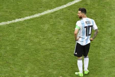 "No es el momento de convocar a Messi"