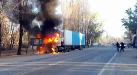 MENDOZA: SE INCENDIÓ UN CAMIÓN EN USPALLATA