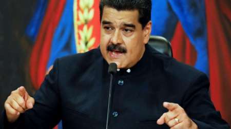 Nicolás Maduro afirmó que el emigrante venezolano sale del país "lleno de dólares"