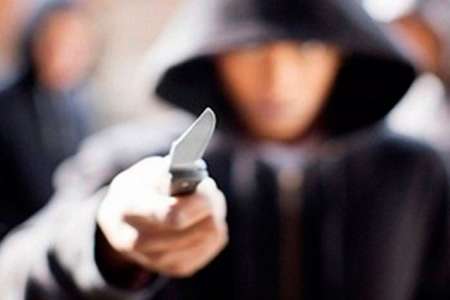 Salieron de la cárcel, se desconocieron en una pelea y uno de ellos terminó apuñalado