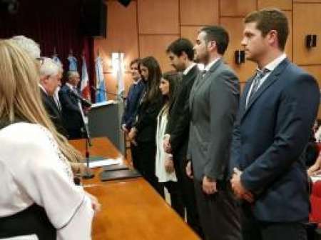 Los mejores promedios del Programa de Ingreso ya son abogados auxiliares del Poder Judicial