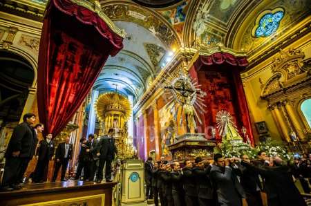 "Las personas que oramos no somos indiferentes a las necesidades de los demás"
