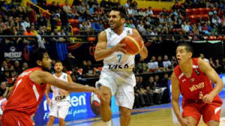 Argentina venció a Puerto Rico por amplio margen y quedó a un paso de clasificar al Mundial de básquet