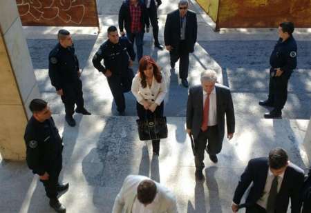 Cristina Kirchner: "Podrán excavar toda la Patagonia, que nunca van a encontrar nada con lo que involucrarme"