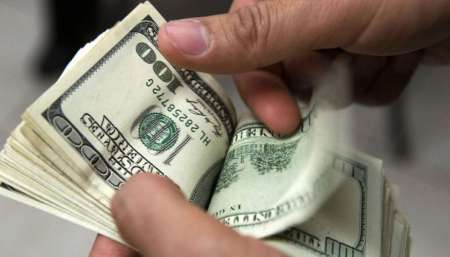 El dólar sigue imparable: Pegó otro salto y abrió en alza y roza los 42 pesos