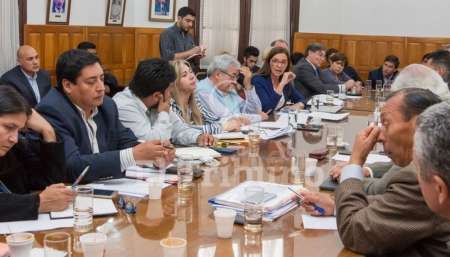 La ministra de Educación, Analía Berruezo, expuso ayer sobre las acciones de ESI en la Cámara de Diputados. Jan Touzeau (El Tribuno)