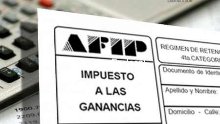 Ya son casi 750 mil trabajadores más que en 2015 los que pagan Ganancias