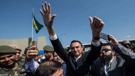 El candidato ultra Bolsonaro logra una gran victoria en la primera vuelta