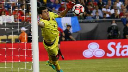 El nuevo arquero de Boca ya está en la Argentina y dejó un mensaje para los hinchas