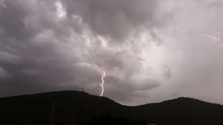 ¿Llegarán las tormentas? Rige un alerta meteorológico para Salta y alrededores