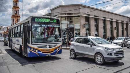 El boleto de colectivo llegará a $15 en enero y a $20 a fines de 2019