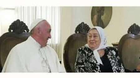 Luego de su procesamiento, Hebe de Bonafini difundió una carta que le mandó el papa Francisco a principios de mes