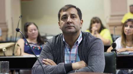 Después de quedar detenido, piden la libertad de Kuldeep Singh