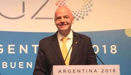 Infantino sobre la final de la Libertadores: "La única manera de seguir adelante es que se juegue en España"