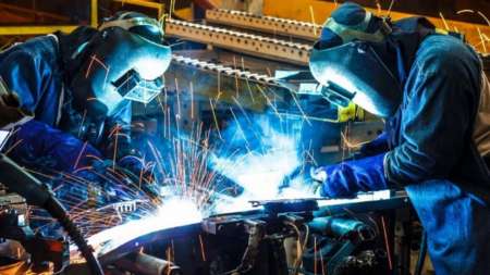 La industria y la construcción registraron una caída de casi el 7%