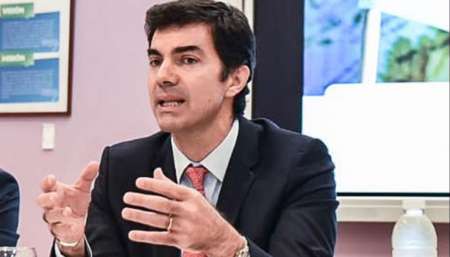 Urtubey se sumó a la polémica y dijo que “es inaceptable” la expulsión del estudiante