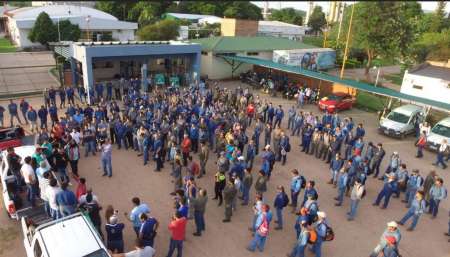 Petroleros decretan paro por tiempo indefinido