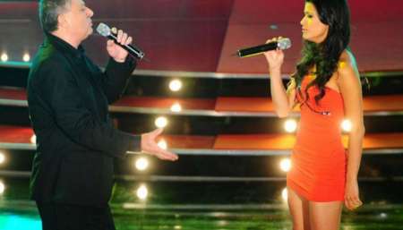 Una participante del Cantando 2011 acusó al actor Gino Renni de abuso sexual