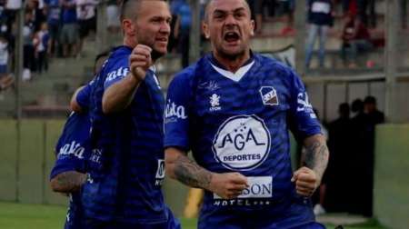 El “Santo” repatriaría a García y Burruchaga