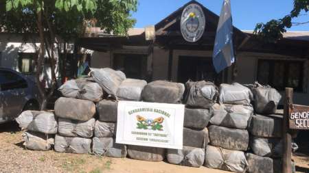 Secuestraron más de mil kilos de hojas de coca en Tartagal