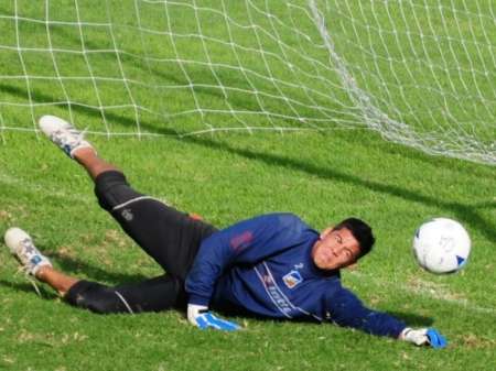 El “Santo” cambia de arquero
