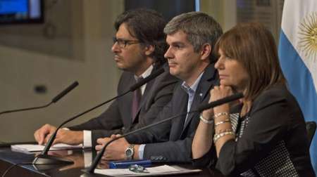 En medio de la polémica por Panamá Papers, Marcos Peña dijo que Macri "no tiene nada que ocultar"